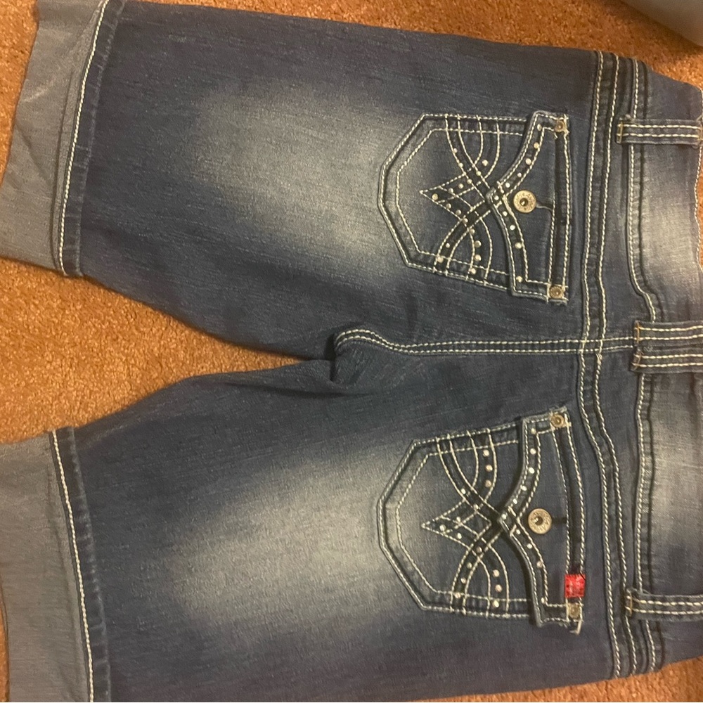NWOT Angels Bermuda Sz 13